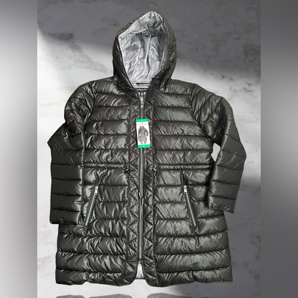 Kenneth Cole Black Puffer Jacket with Quilted Design and Hood